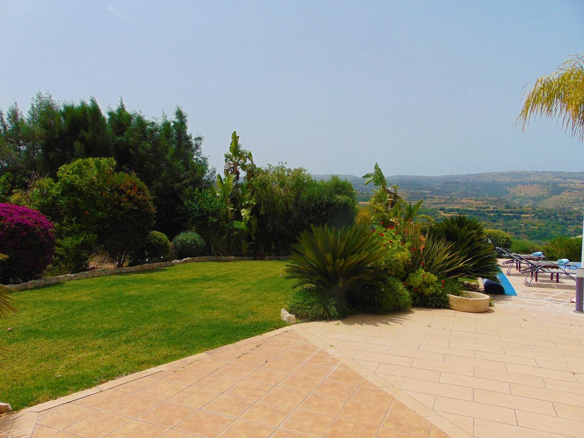 Golden Valley Villa Skoulli Exterior photo